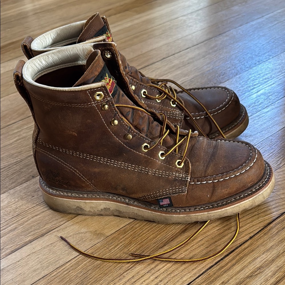 Thorogood- Durable Brown Leather Work Boots